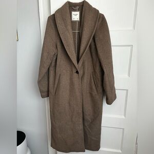 Medium coat - very warm!